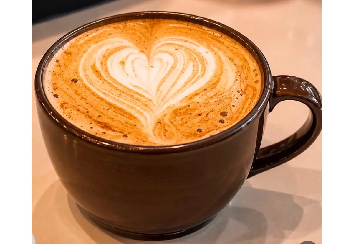 Menu item de Sorbos BREW: Café artesanal y platillos locales en México: Cappuccino