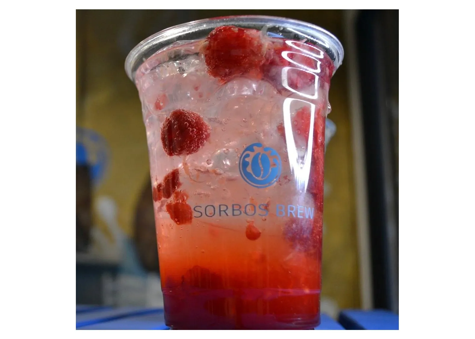 Menu item de Sorbos BREW: Café artesanal y platillos locales en México: Raspberry Fizz