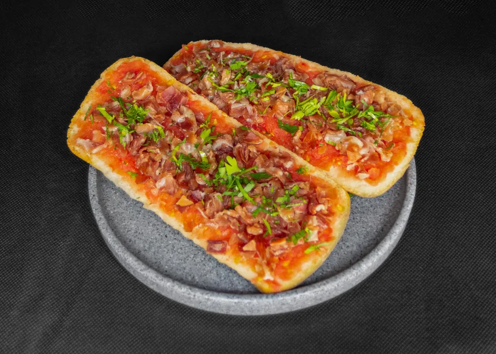 Pan Tumaca con Jamón
