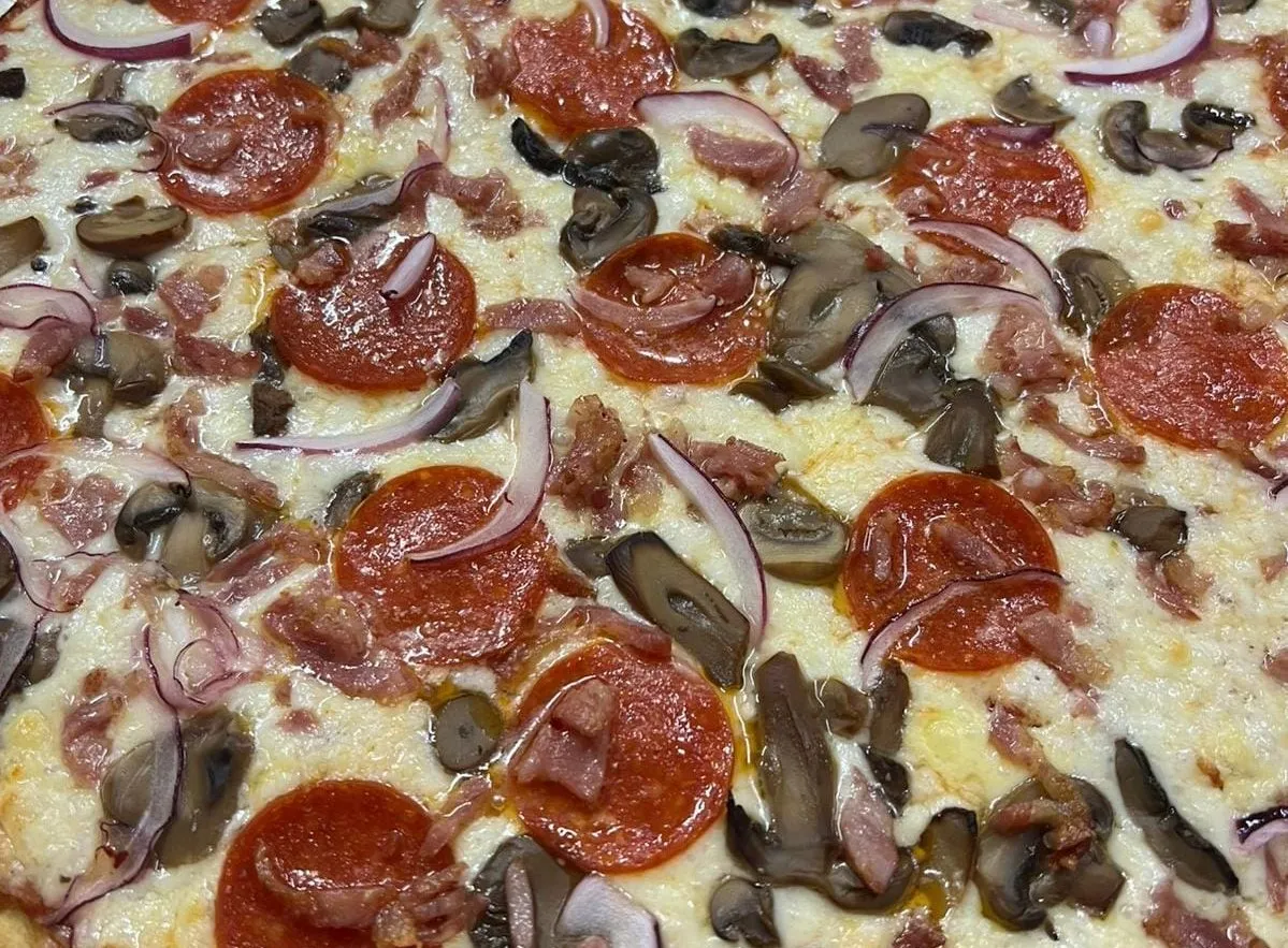 Menu item de Rosvil Pizzas | Pizza a domicilio en Puerto Vallarta: Rosvil Supreme