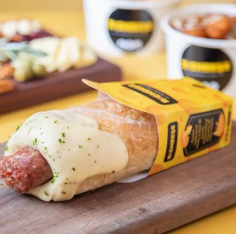 Menu item de Richeese MX – Experiencia Gastronómica Única en CDMX: Con Salchicha Italiana