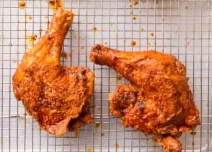 Menu item de Hot Mamma´s Hot Chicken – Nashville en la Condesa CDMX: 2 Piezas con Hueso (mixto pierna o muslo)