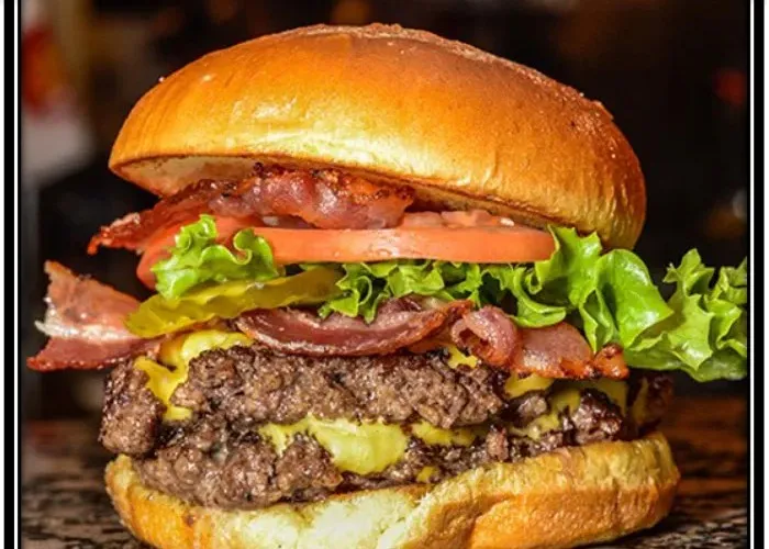 Menu item de Hot Mamma´s Hot Chicken – Nashville en la Condesa CDMX: Mamma's Favorite Butter Burger